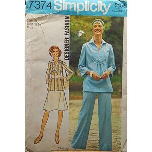 UNCUT Vintage 1970s Simplicity 7374 Sewing Pattern